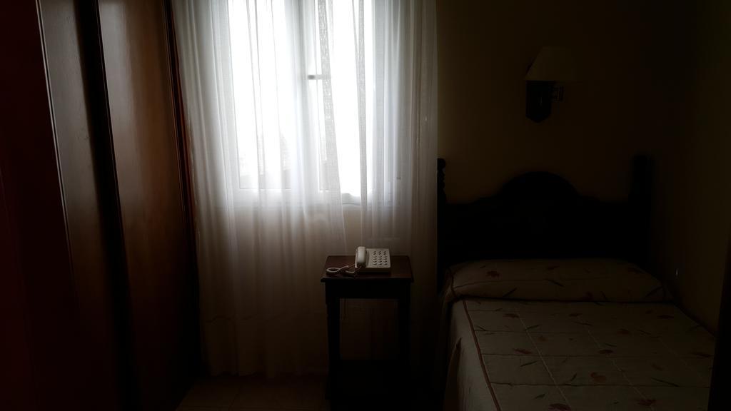 Hotel Cortijo ลาเรโด ภายนอก รูปภาพ