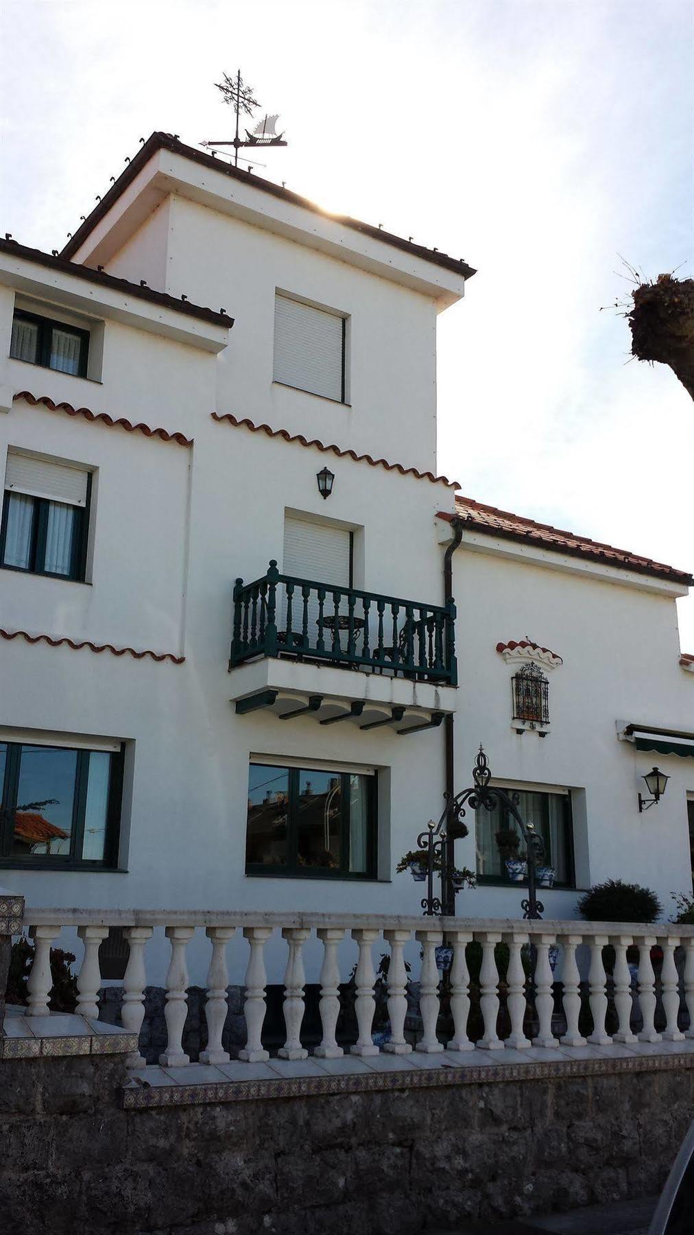 Hotel Cortijo ลาเรโด ภายนอก รูปภาพ